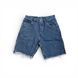 Wrangler Men's Frayed Hem Jean Shorts